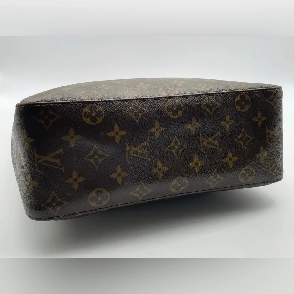 Louis Vuitton Looping Shoulder Bag GM Brown- authentic EUC